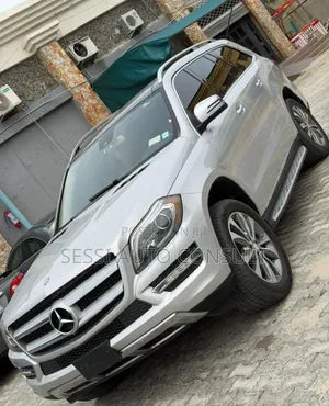 Mercedes-Benz GL-Class GL450 4MATIC 4dr SUV AWD (4.7L 8cyl Turbo 7A)