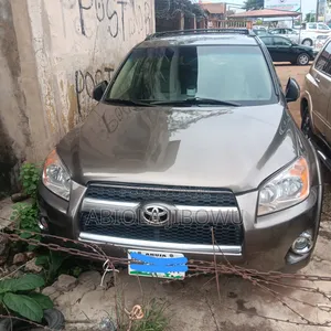 Toyota RAV4 3.5 Limited 2010 Red