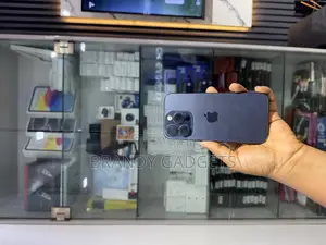 Apple iPhone 15 Pro 128 GB Purple