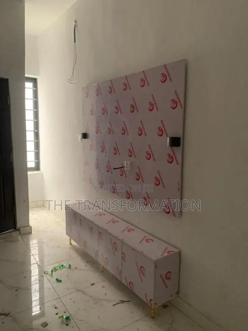 Small Rooms Tv Console