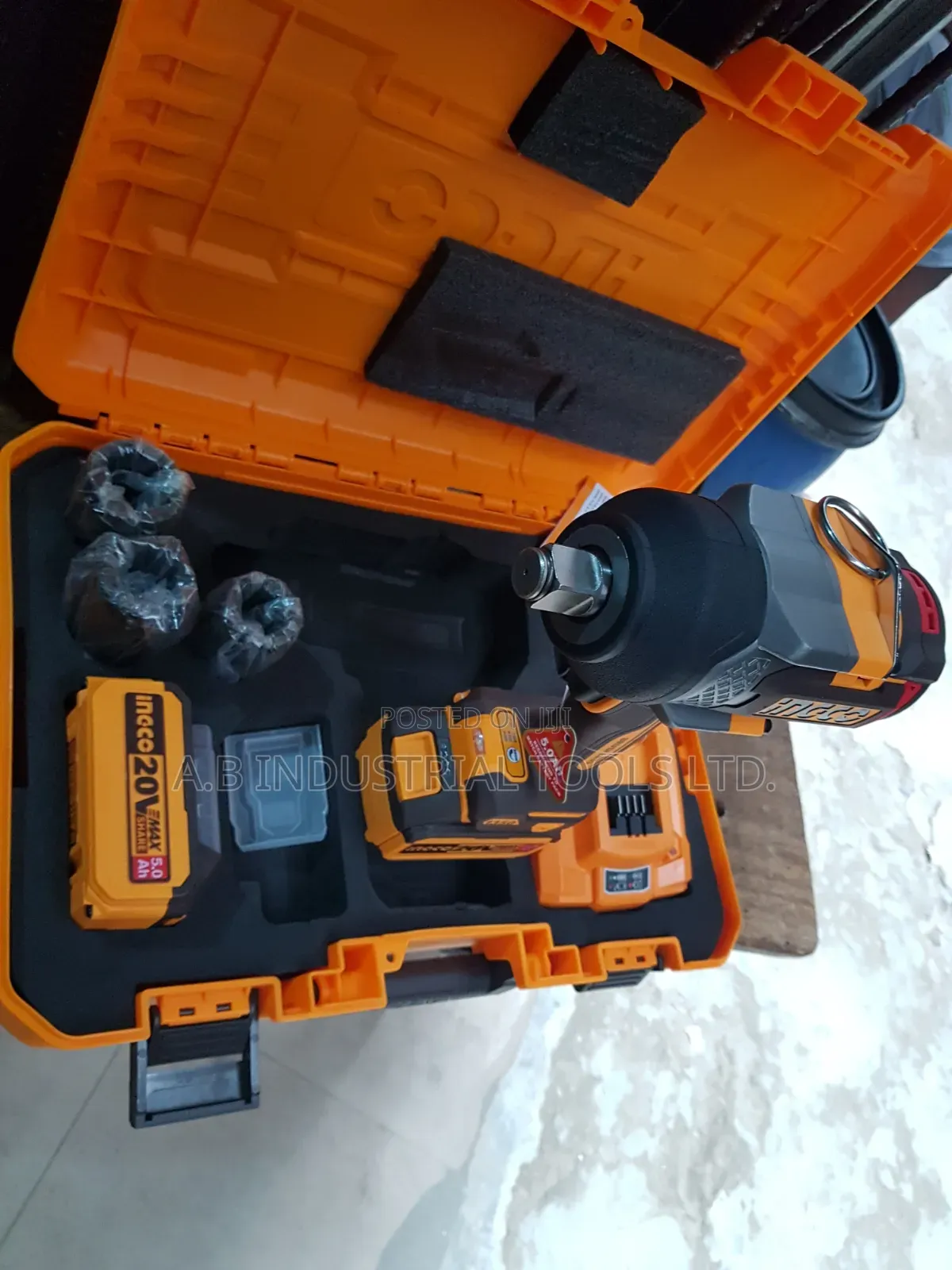 20v Brushless Cordless Impact Wrench