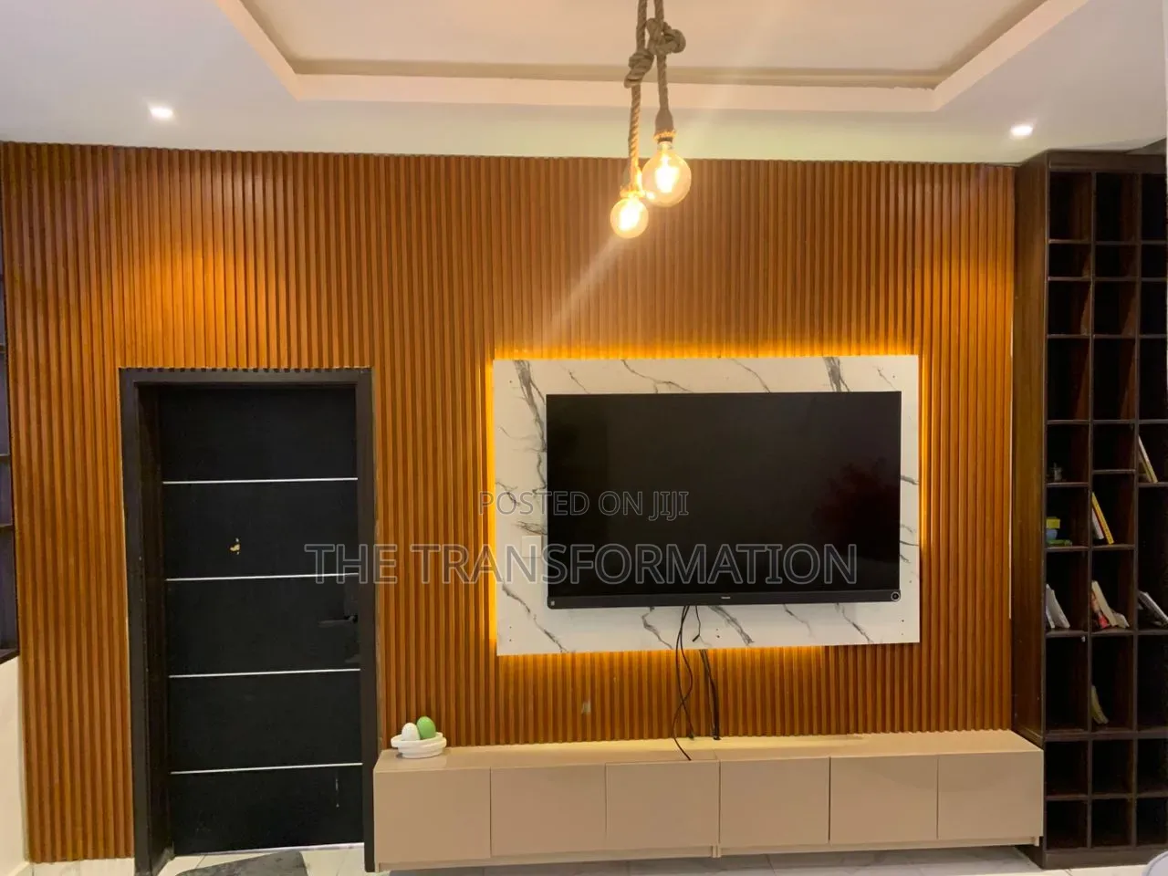 Lounge Entertainment Unit
