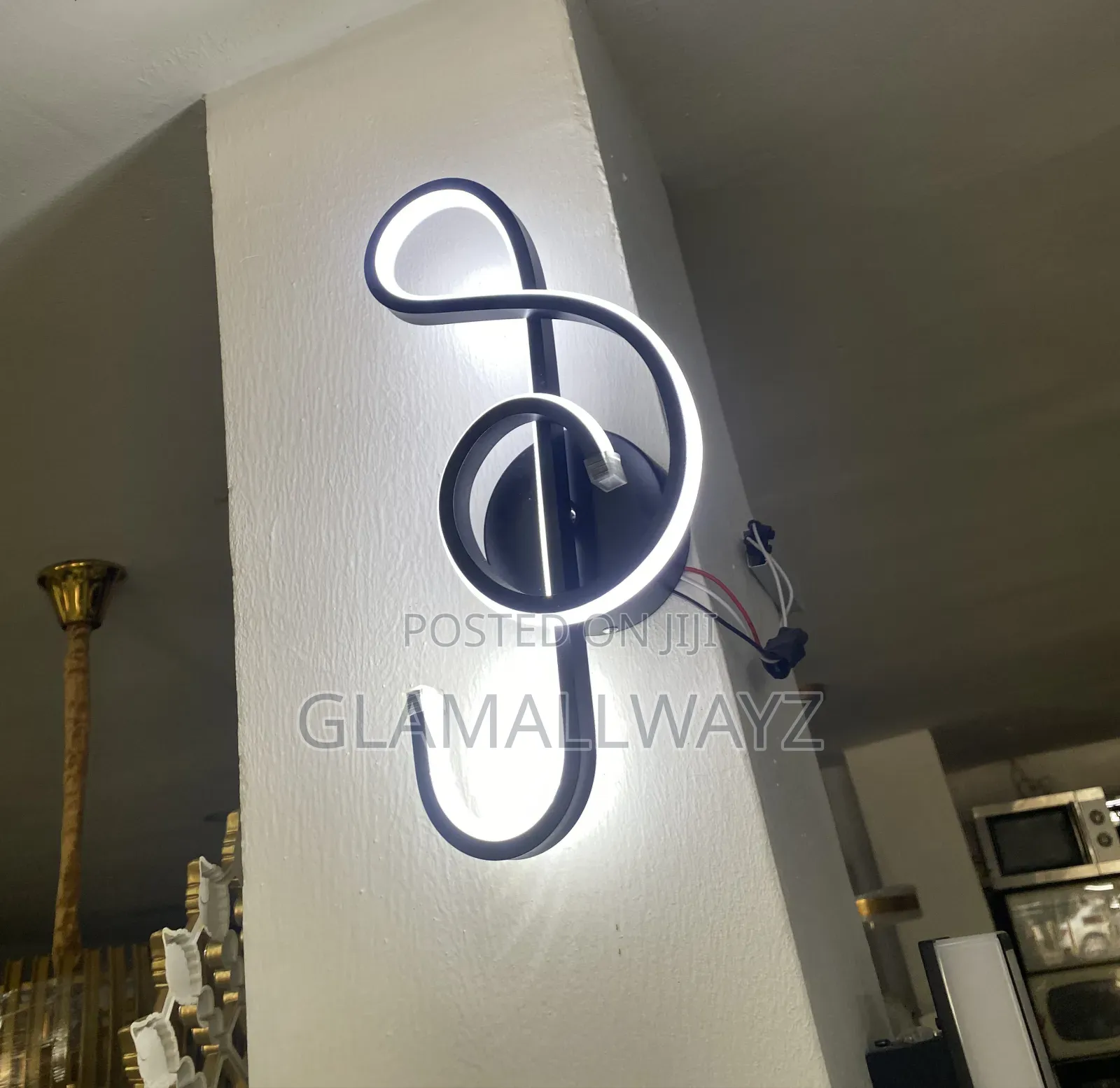 Musical Note Shaped Light