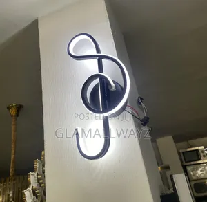 Musical Note Shaped Light