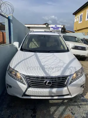 Lexus RX 350 FWD 2013 White