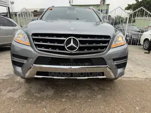 Mercedes-Benz M Class 2012 Silver