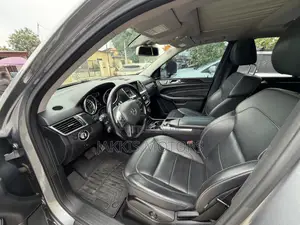 Mercedes-Benz M Class 2012 Silver