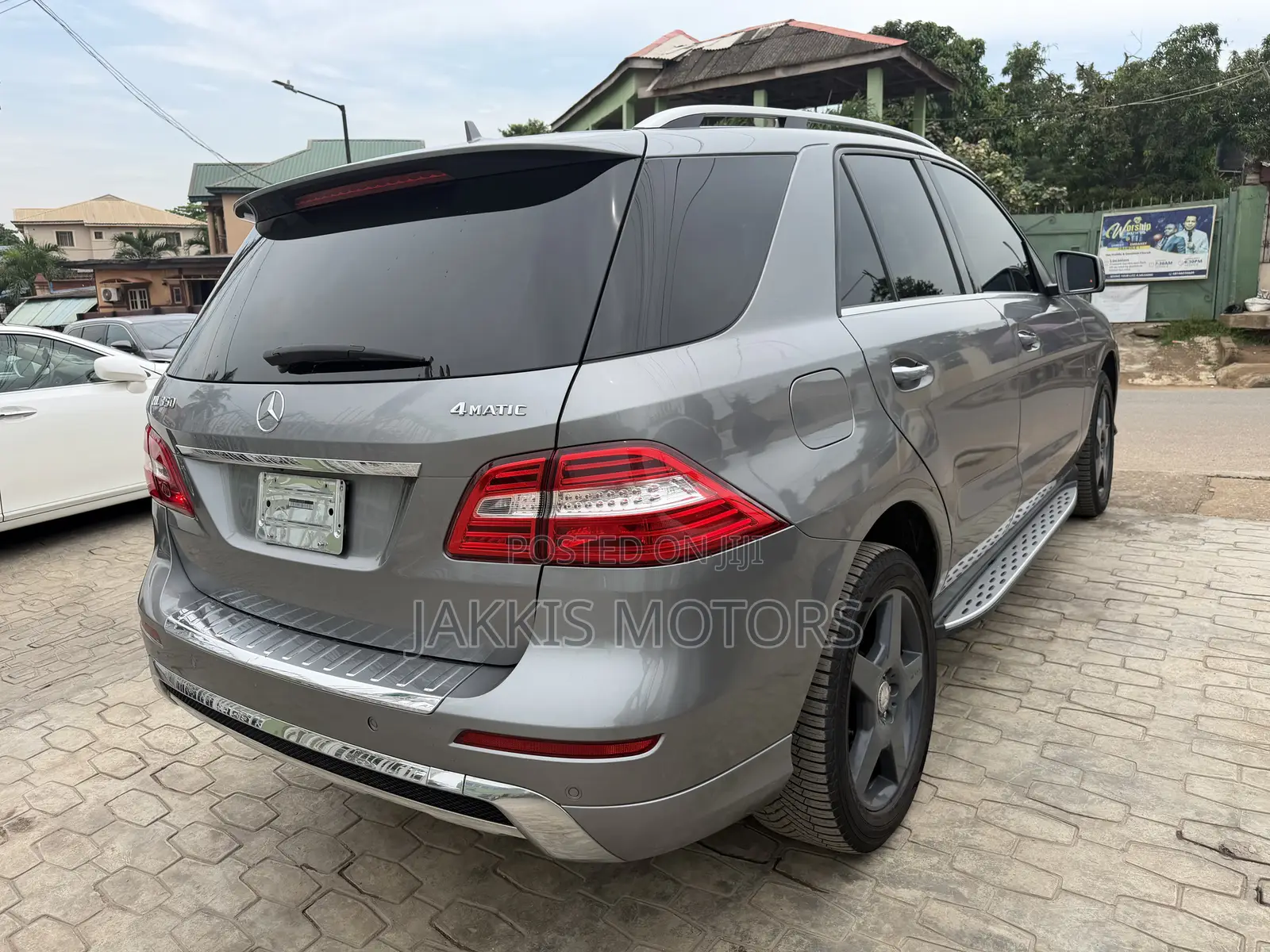 Mercedes-Benz M Class 2012 Silver