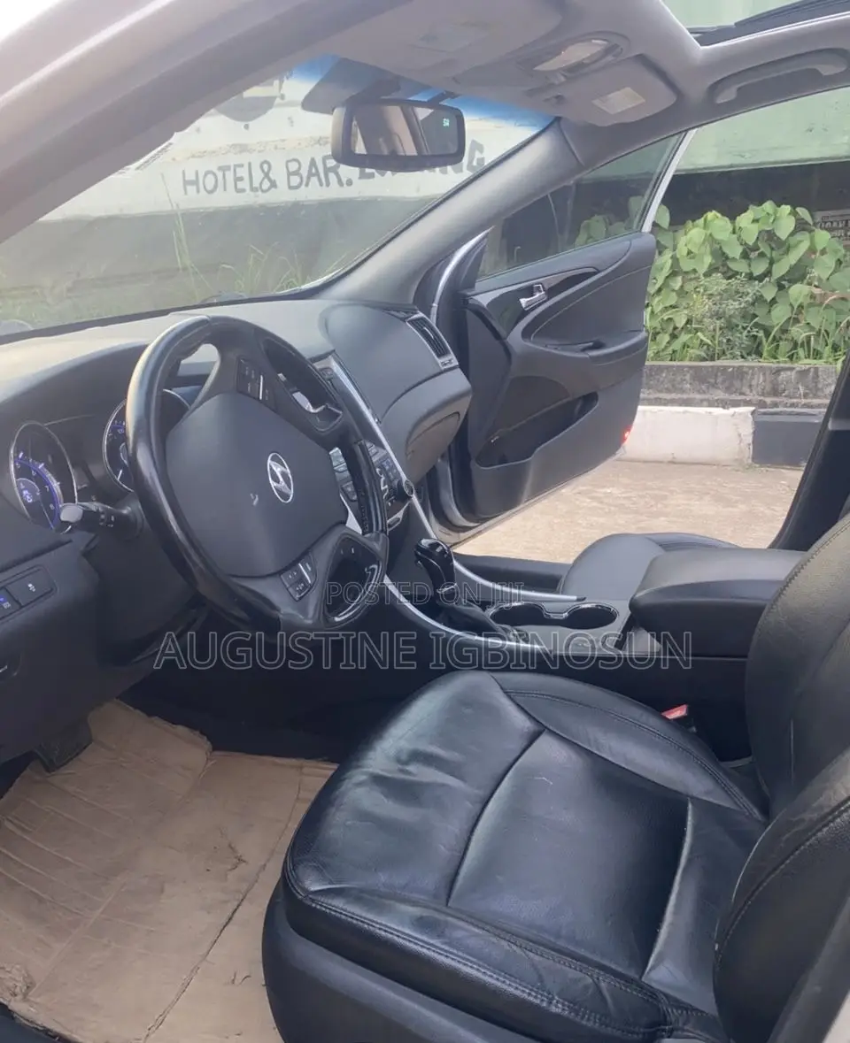 Hyundai Sonata 2013 Silver