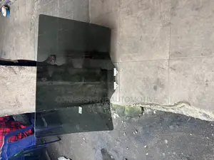 Door Glass Tundra 2025