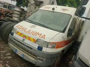 Fiat Ducato 2002 Yellow