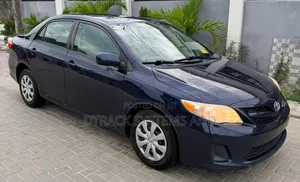 Toyota Corolla LE 4dr Sedan (1.8L 4cyl 4A) 2011 Blue