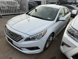 Hyundai Sonata Limited 4dr Sedan (2.4L 4cyl 6A) 2015 White