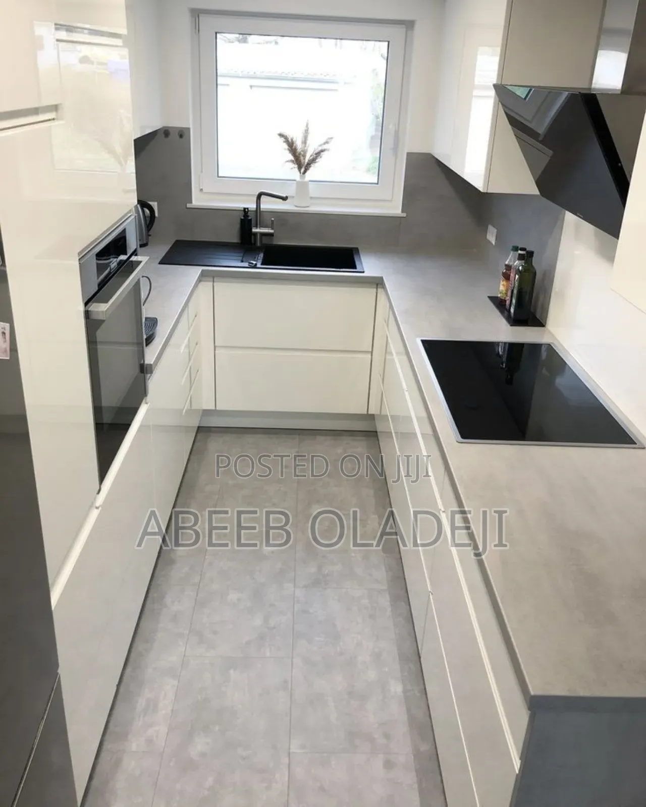 Kitchen Cabinet