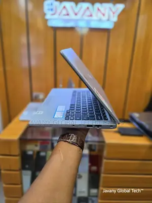 Laptop Dell Latitude 5310 16GB Intel Core i5 SSD 256GB