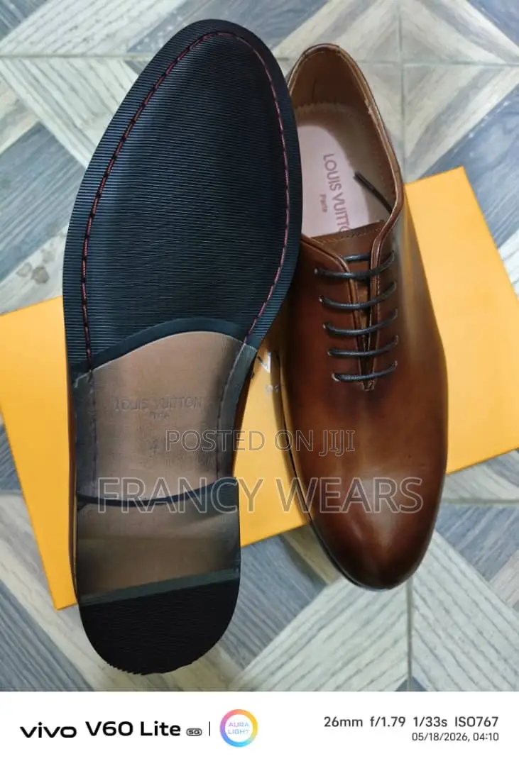 Timeless Leather Classics Shoes
