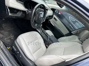 Toyota Avalon XLE Premium 4dr Sedan (3.5L 6cyl 6A) 2015 Blue