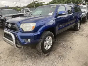 Toyota Tacoma PreRunner V6 4dr Double Cab 6.1 ft. SB (4.0L 6cyl 5A)