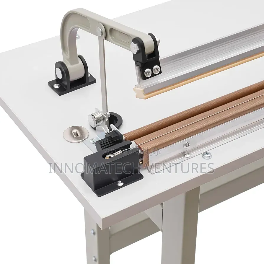 Nylon Sealing and Cutting Machine