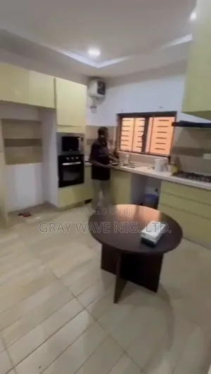 5bdrm Duplex in Wuye for rent