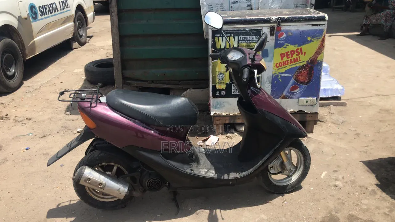 Honda 2013 Red