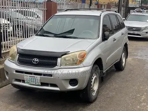 Toyota RAV4 2004 Silver
