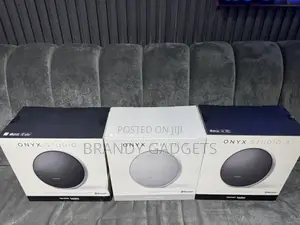 Brand New Onyx Studio 9