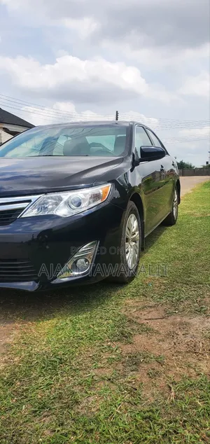 Toyota Camry LE 4dr Sedan (2.5L 4cyl 6A) 2013 Black