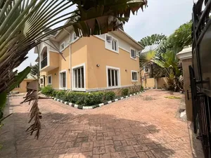5bdrm Duplex in Banana Island Estate for rent