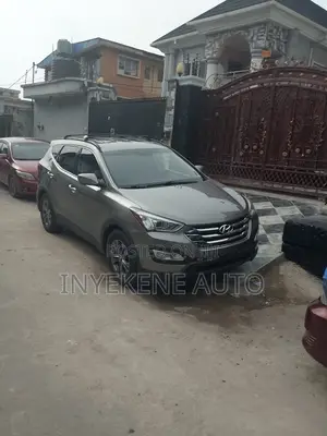 Hyundai Santa Fe 2014 Gray