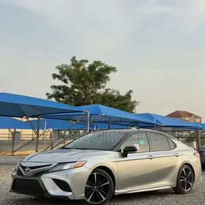 Toyota Camry XSE V6 FWD (3.5L 6cyl 8AM) 2018 Silver