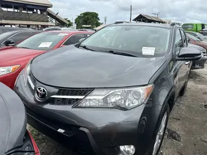 Toyota RAV4 Limited 4dr SUV AWD (2.5L 4cyl 6A) 2015 Gray
