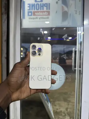 Apple iPhone 14 Pro 128 GB Gold