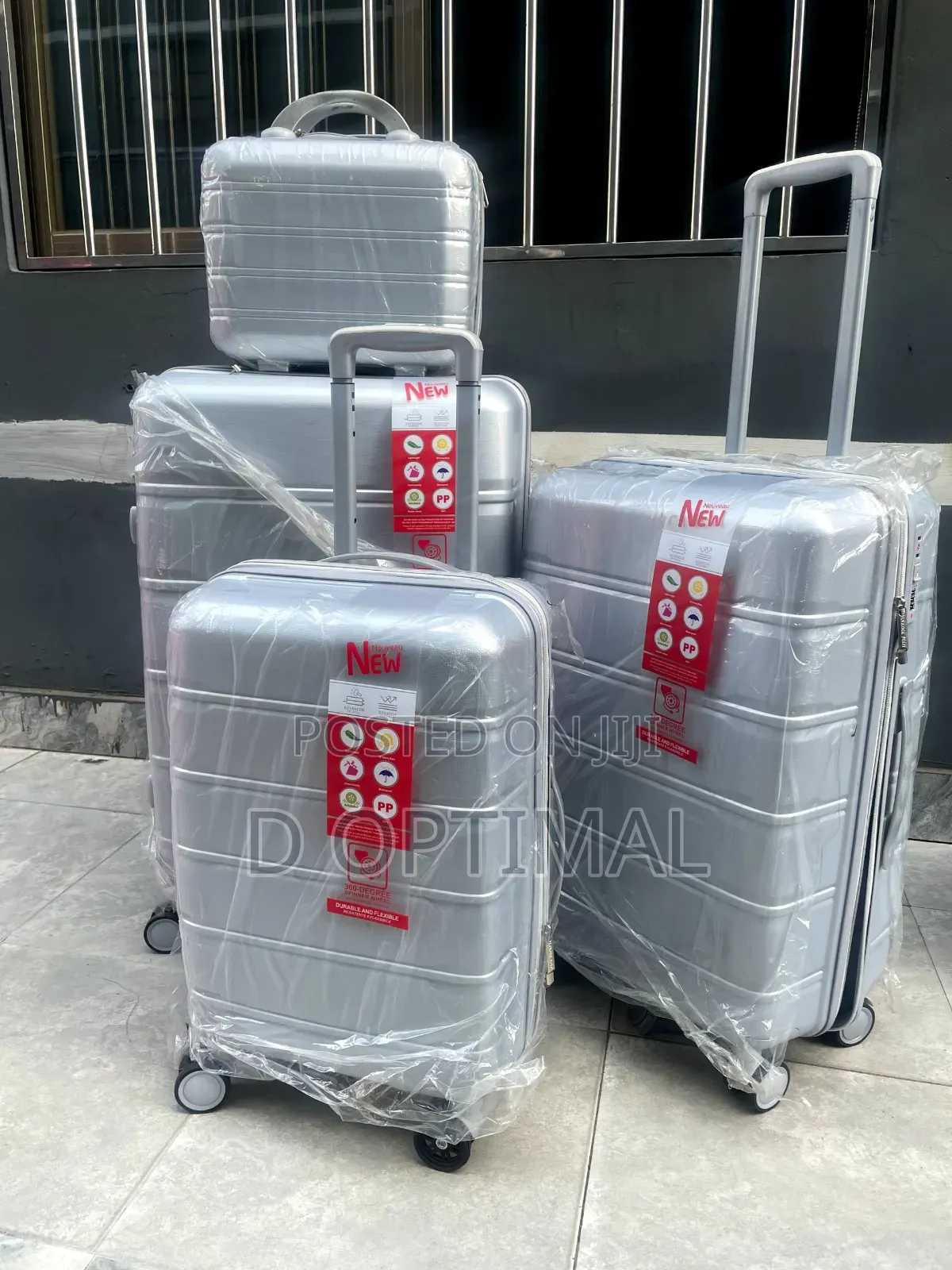 Sets of Unbreakable Boxes