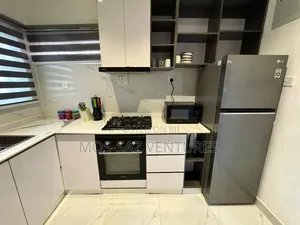 Furnished 3bdrm Townhouse / Terrace in Lekki Phase 0Ne for rent
