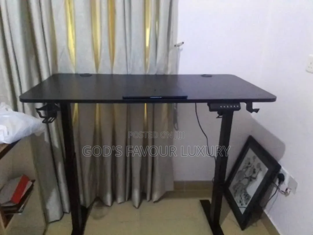 Sit-Stand Smart Gaming Table (Electric Adjustable Height)