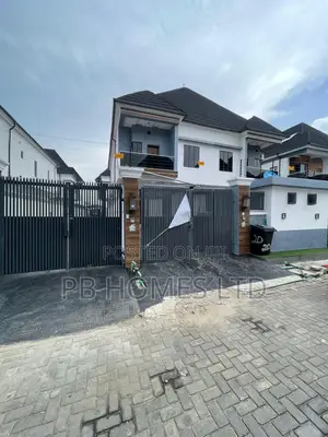 4bdrm Duplex in Chevron for rent