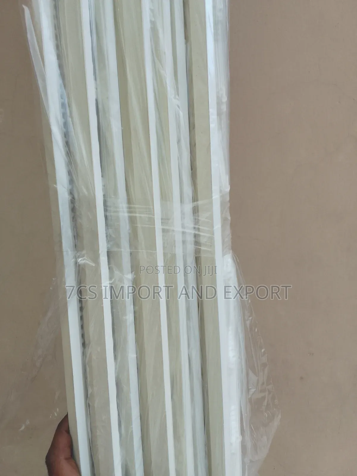 Foreign Cornice