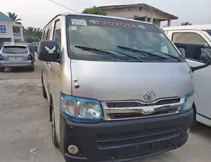 Toyota HiAce 2011 Grey