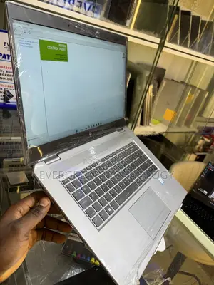Laptop HP ZBook 15 G5 16GB Intel Core i7 SSD 512GB