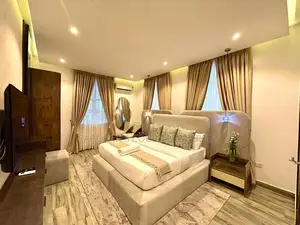 Furnished 3bdrm Apartment in Banana Island for rent