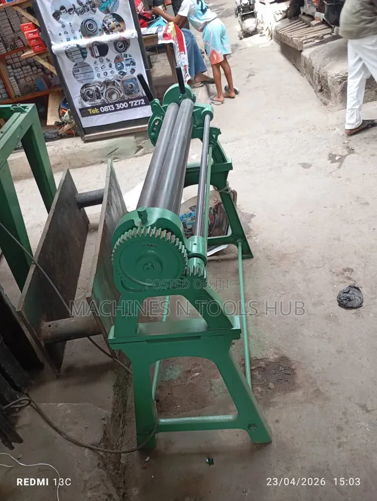 4ft Manual Metal Sheet Rolling Machine