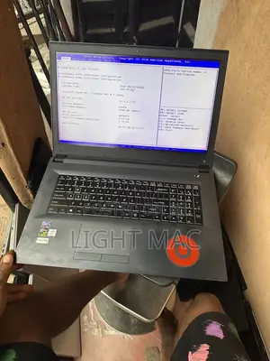 Laptop Clevo W370 16GB Intel Core i7 SSD 256GB