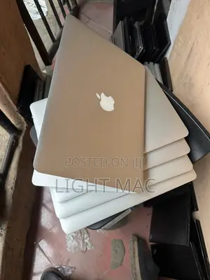 Laptop Apple MacBook Air 2017 8GB Intel Core i5 SSD 128GB