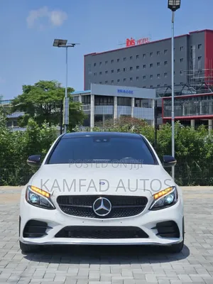 Mercedes-Benz C450 2016 White