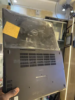 Laptop Dell Precision 3520 16GB Intel Core i7 SSD 256GB