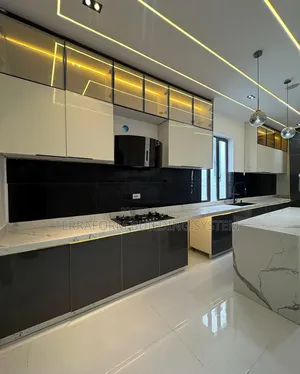 Fitted HDF Kitchen Cabinets With Appliances