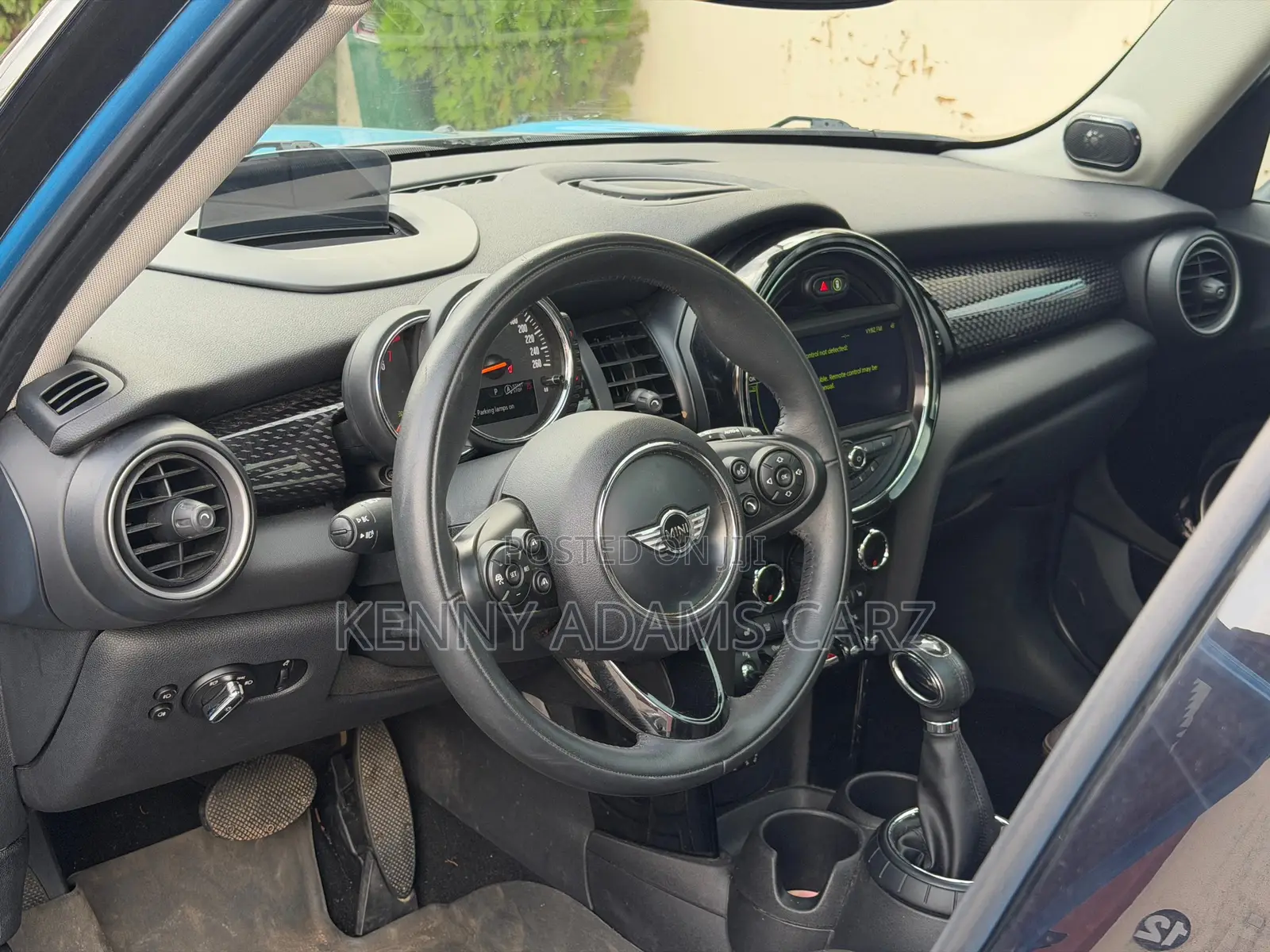 Mini Cooper 2016 Blue