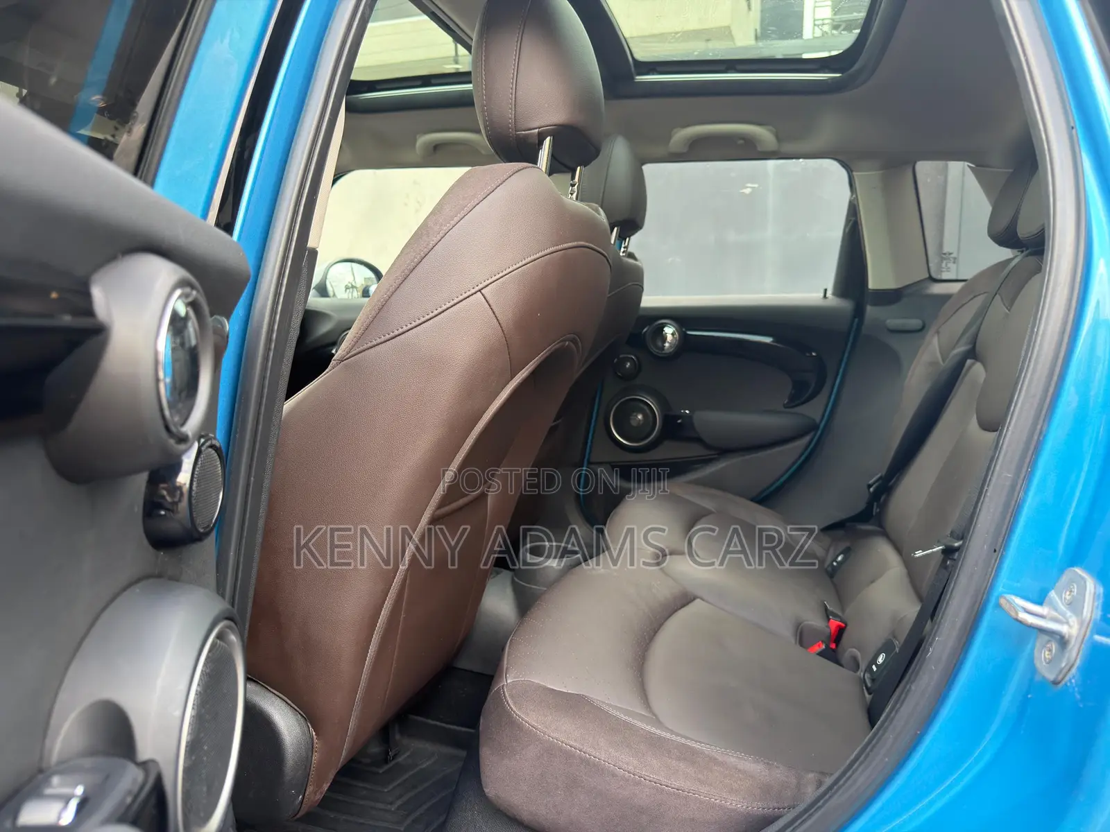 Mini Cooper 2016 Blue