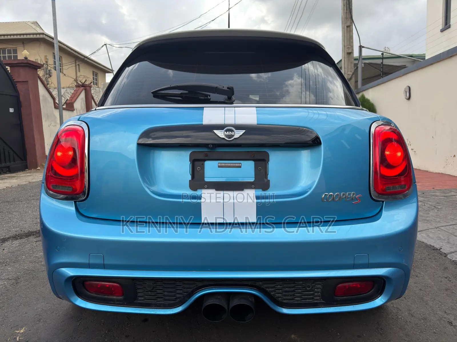 Mini Cooper 2016 Blue